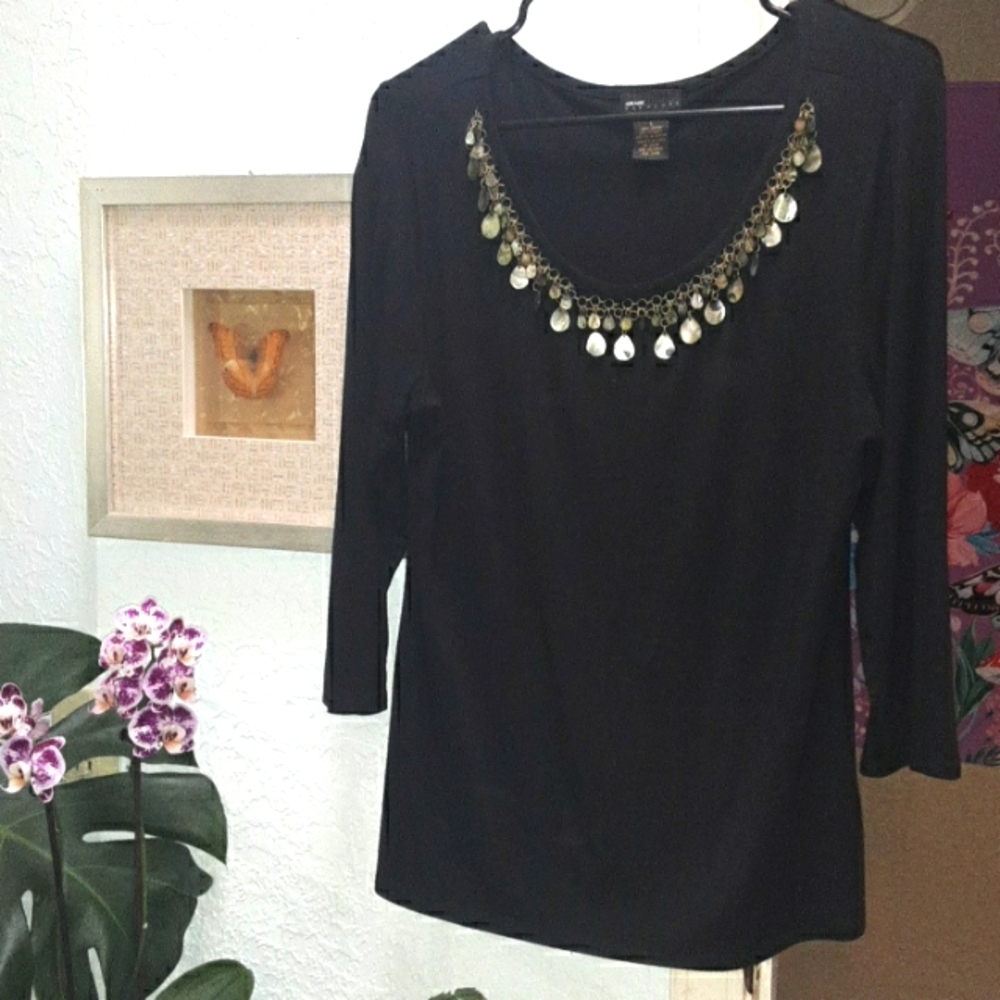 👍🌼😁Bundle any 3 items under $15 and get  bundle for $33❤😊